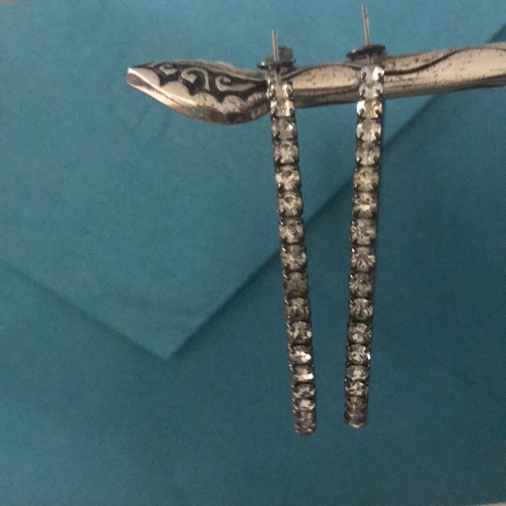 💫 Large Rhinestone Hoops 💫 - Picture 2 of 8